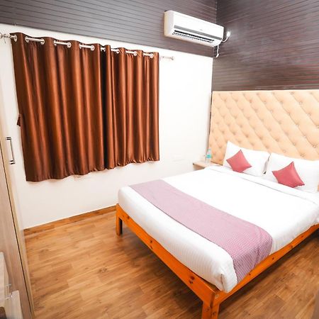 Auro Wellness Castle Hotel Pondicherry Luaran gambar