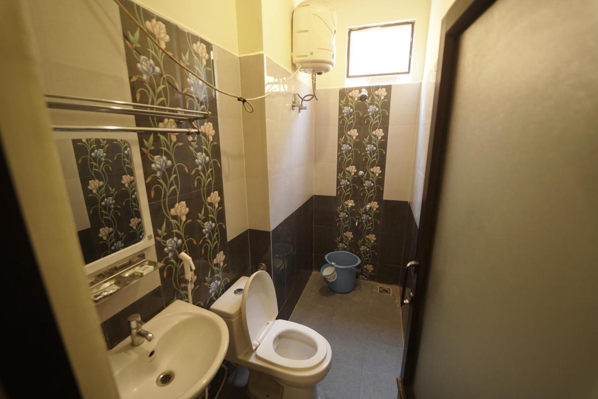 Auro Wellness Castle Hotel Pondicherry Luaran gambar